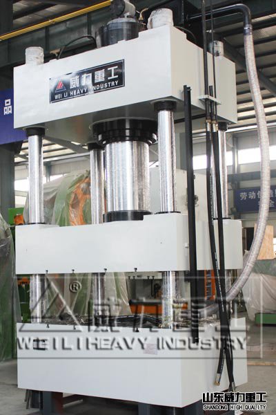 500吨不锈钢制品液压机
